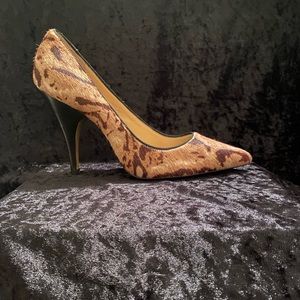 Talbots Snow Tiger / Leopard Print Calf Hair Pointed Heels